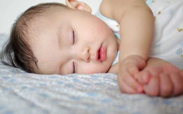 pola tidur bayi, tanda kesehatan bayi, bayi sehat, bayi lelah, kesehatan bayi, Bunda, si Kecil